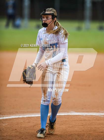 Thumbnail 2 in Lovett vs. Chattooga photogallery.