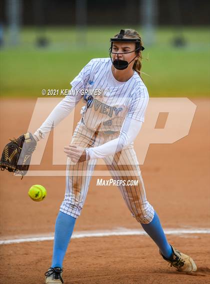 Thumbnail 2 in Lovett vs. Chattooga photogallery.