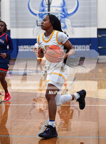Thumbnail 2 in La Vega vs Madisonville (UIL 4A Reg III Final) photogallery.