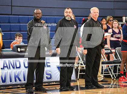 Thumbnail 1 in La Vega vs Madisonville (UIL 4A Reg III Final) photogallery.