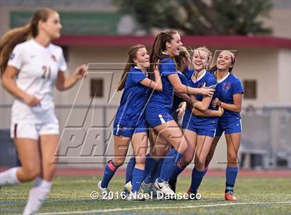 Thumbnail 3 in Menlo-Atherton vs. St. Ignatius (CIF CCS D1 Playoff) photogallery.