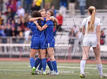 Thumbnail 3 in Menlo-Atherton vs. St. Ignatius (CIF CCS D1 Playoff) photogallery.