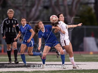 Thumbnail 2 in Menlo-Atherton vs. St. Ignatius (CIF CCS D1 Playoff) photogallery.