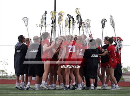 Thumbnail 2 in Regis Jesuit @ Valor Christian photogallery.