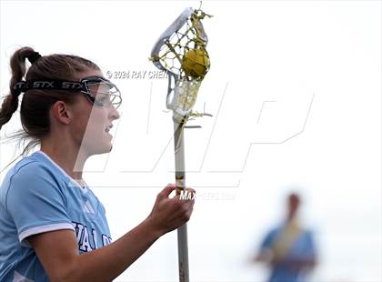 Thumbnail 1 in Regis Jesuit @ Valor Christian photogallery.