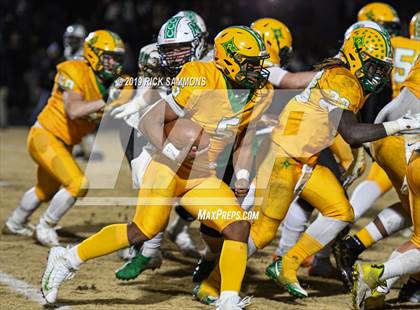 Thumbnail 2 in Richmond vs. Myers Park (NCHSAA 4AA 3rd Round Playoff) photogallery.