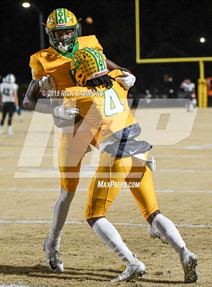 Thumbnail 1 in Richmond vs. Myers Park (NCHSAA 4AA 3rd Round Playoff) photogallery.