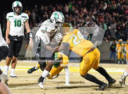 Thumbnail 2 in Richmond vs. Myers Park (NCHSAA 4AA 3rd Round Playoff) photogallery.