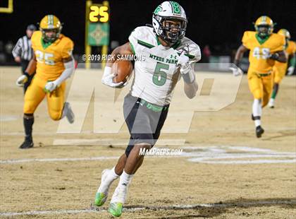 Thumbnail 3 in Richmond vs. Myers Park (NCHSAA 4AA 3rd Round Playoff) photogallery.