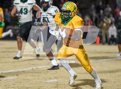 Thumbnail 3 in Richmond vs. Myers Park (NCHSAA 4AA 3rd Round Playoff) photogallery.