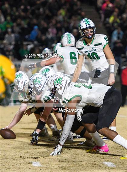 Thumbnail 3 in Richmond vs. Myers Park (NCHSAA 4AA 3rd Round Playoff) photogallery.