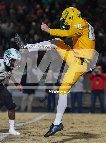 Thumbnail 1 in Richmond vs. Myers Park (NCHSAA 4AA 3rd Round Playoff) photogallery.