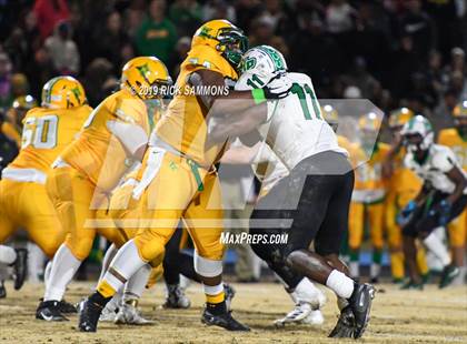 Thumbnail 3 in Richmond vs. Myers Park (NCHSAA 4AA 3rd Round Playoff) photogallery.