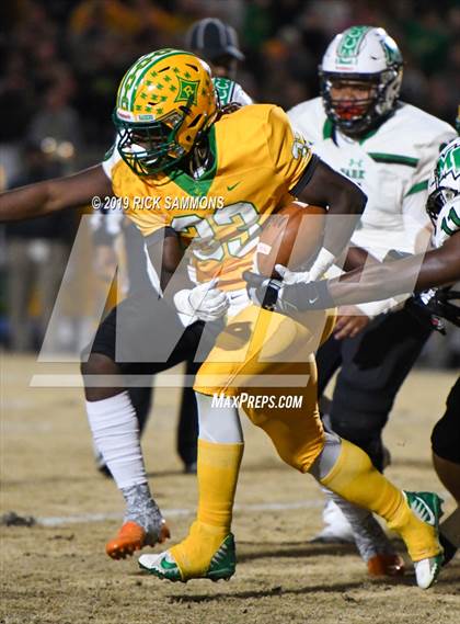 Thumbnail 3 in Richmond vs. Myers Park (NCHSAA 4AA 3rd Round Playoff) photogallery.