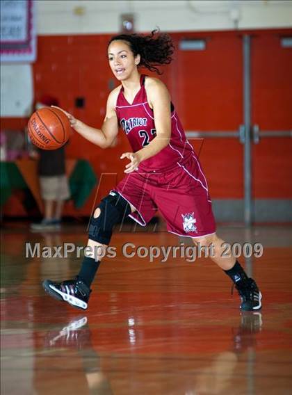Thumbnail 1 in Carter vs. Patriot (Lady Bears Holiday Classic) photogallery.