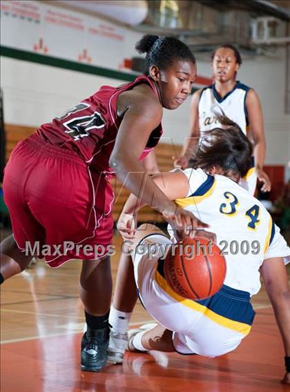 Thumbnail 3 in Carter vs. Patriot (Lady Bears Holiday Classic) photogallery.