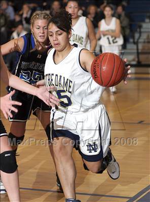 Thumbnail 2 in Notre Dame Catholic vs Bunnell (SWC Quarterfinals) photogallery.