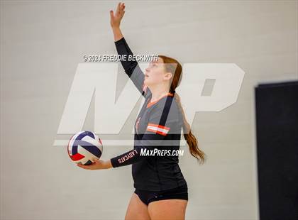 Thumbnail 1 in Anna vs. Tom Bean (Hwy 75 Volleyfest) photogallery.