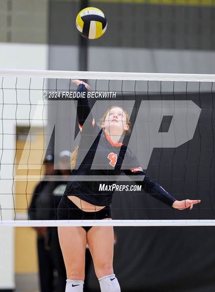 Thumbnail 3 in Anna vs. Tom Bean (Hwy 75 Volleyfest) photogallery.