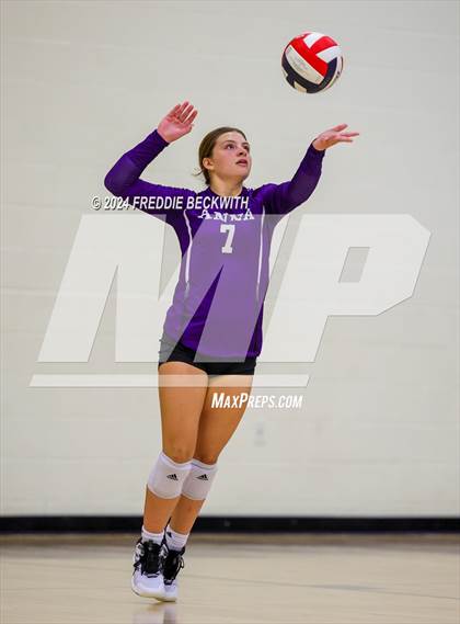 Thumbnail 3 in Anna vs. Tom Bean (Hwy 75 Volleyfest) photogallery.