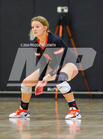 Thumbnail 2 in Anna vs. Tom Bean (Hwy 75 Volleyfest) photogallery.