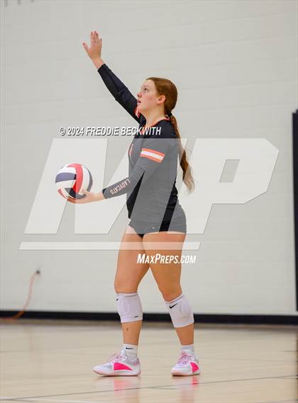Thumbnail 3 in Anna vs. Tom Bean (Hwy 75 Volleyfest) photogallery.