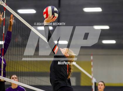 Thumbnail 1 in Anna vs. Tom Bean (Hwy 75 Volleyfest) photogallery.