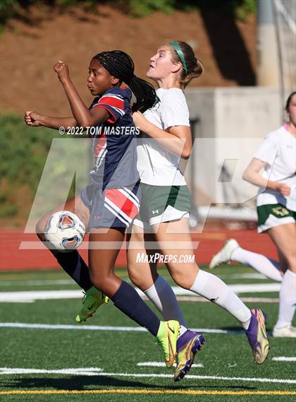 Thumbnail 2 in Ravenscroft @ Providence Day (NCISAA 4A Semifinal) photogallery.