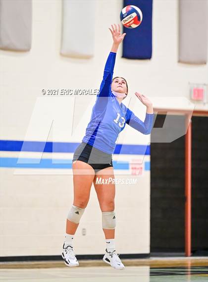 Thumbnail 2 in Otay Ranch vs Chino Hills (CIF State D3 Semifinal) photogallery.