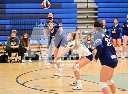Thumbnail 2 in Otay Ranch vs Chino Hills (CIF State D3 Semifinal) photogallery.