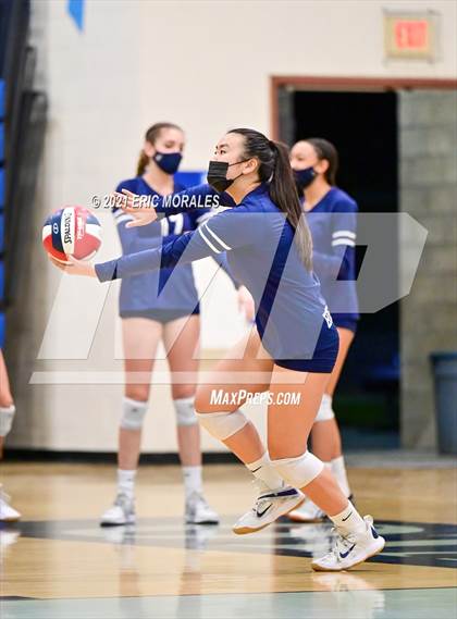 Thumbnail 2 in Otay Ranch vs Chino Hills (CIF State D3 Semifinal) photogallery.
