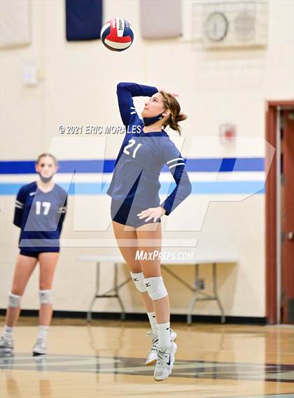 Thumbnail 3 in Otay Ranch vs Chino Hills (CIF State D3 Semifinal) photogallery.