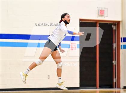 Thumbnail 1 in Otay Ranch vs Chino Hills (CIF State D3 Semifinal) photogallery.
