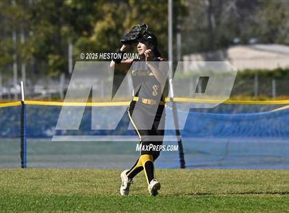 Thumbnail 2 in Peninsula vs. Dana Hills (Alan Dugard Classic) photogallery.
