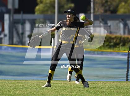 Thumbnail 2 in Peninsula vs. Dana Hills (Alan Dugard Classic) photogallery.