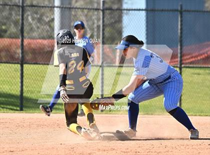 Thumbnail 2 in Peninsula vs. Dana Hills (Alan Dugard Classic) photogallery.
