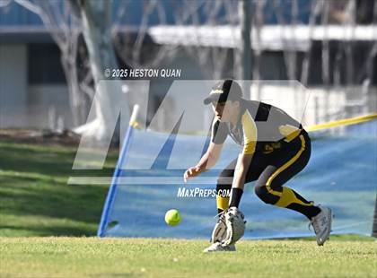 Thumbnail 3 in Peninsula vs. Dana Hills (Alan Dugard Classic) photogallery.