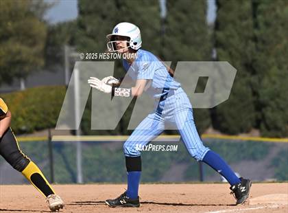 Thumbnail 1 in Peninsula vs. Dana Hills (Alan Dugard Classic) photogallery.