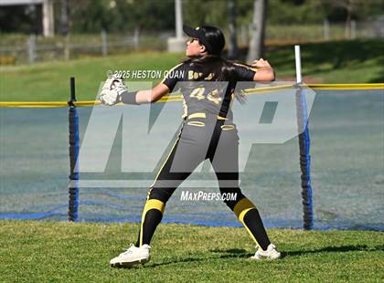 Thumbnail 3 in Peninsula vs. Dana Hills (Alan Dugard Classic) photogallery.