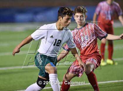 Thumbnail 3 in Lee [Robert E.] vs Holmes (Gustafson Stadium) photogallery.