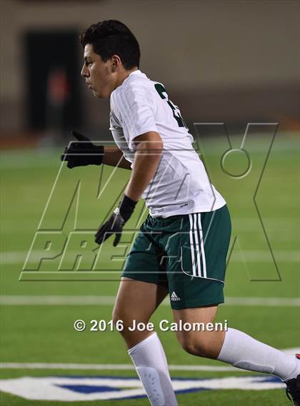 Thumbnail 3 in Lee [Robert E.] vs Holmes (Gustafson Stadium) photogallery.