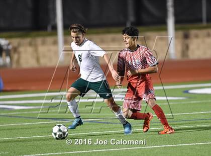 Thumbnail 3 in Lee [Robert E.] vs Holmes (Gustafson Stadium) photogallery.
