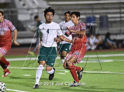 Thumbnail 1 in Lee [Robert E.] vs Holmes (Gustafson Stadium) photogallery.