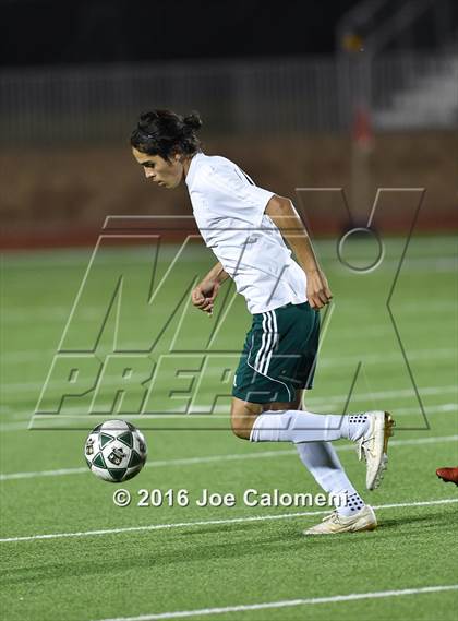 Thumbnail 3 in Lee [Robert E.] vs Holmes (Gustafson Stadium) photogallery.