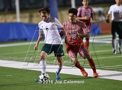 Thumbnail 3 in Lee [Robert E.] vs Holmes (Gustafson Stadium) photogallery.