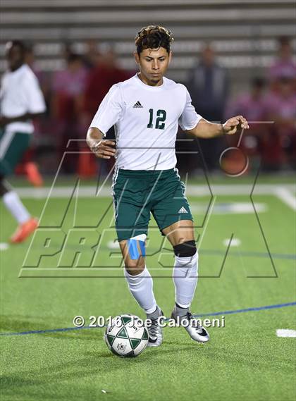 Thumbnail 3 in Lee [Robert E.] vs Holmes (Gustafson Stadium) photogallery.
