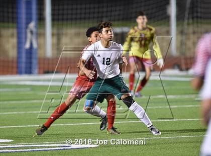 Thumbnail 3 in Lee [Robert E.] vs Holmes (Gustafson Stadium) photogallery.