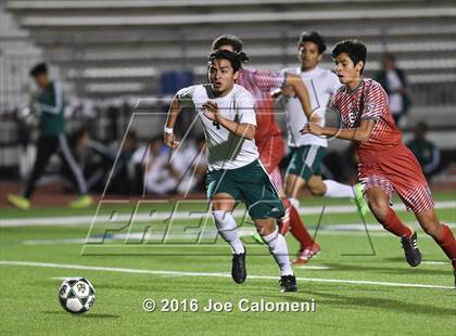 Thumbnail 3 in Lee [Robert E.] vs Holmes (Gustafson Stadium) photogallery.