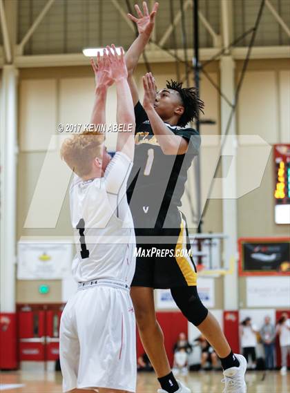 Thumbnail 3 in Pinnacle vs Clark (Hoophall West) photogallery.