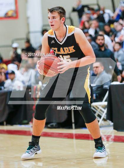 Thumbnail 3 in Pinnacle vs Clark (Hoophall West) photogallery.